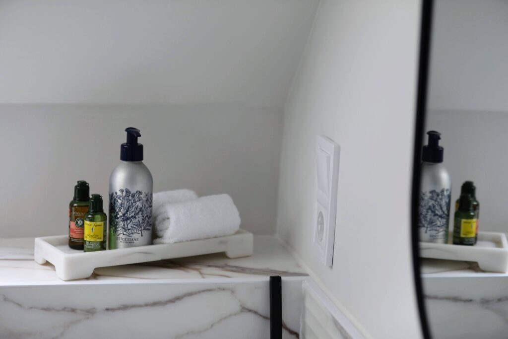 The Secret Garden Keszthely Superior Room toiletries